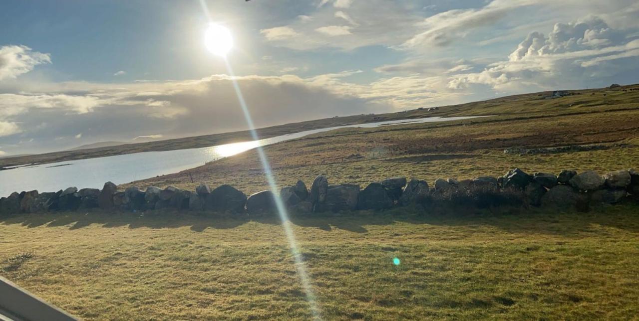 Swan View Lodge - North Uist 로크매디 외부 사진